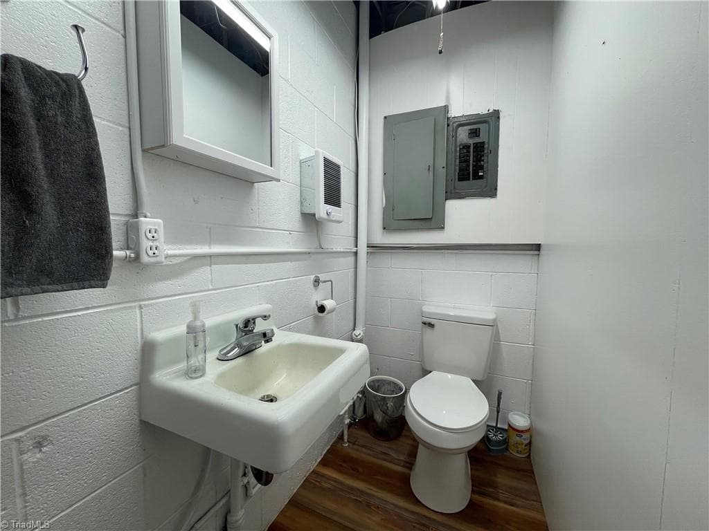 Investment at 11 Bell Avenue, Denton NC 27239, photo 16 of 28