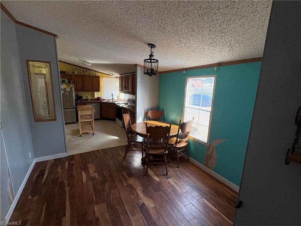 Manufactured Home at 125 Maple Hollow Road, Mount Airy NC 27030, photo 9 of 20