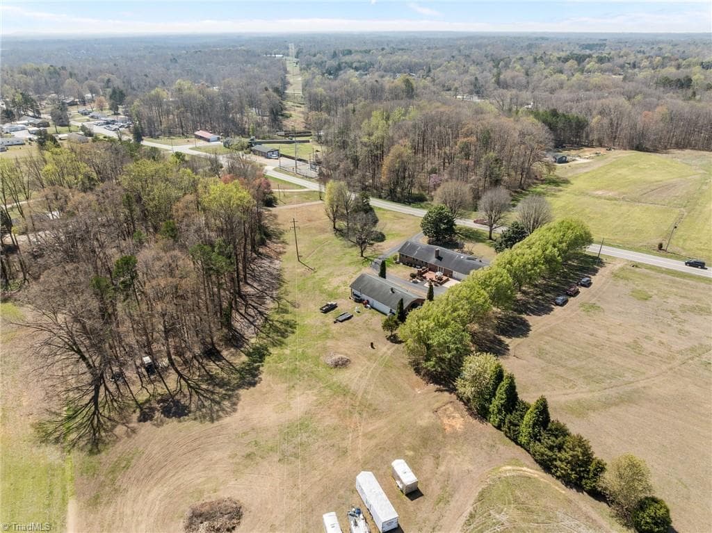 Stick/Site Built at 6262 Nc Highway 109, High Point NC 27265, photo 49 of 50