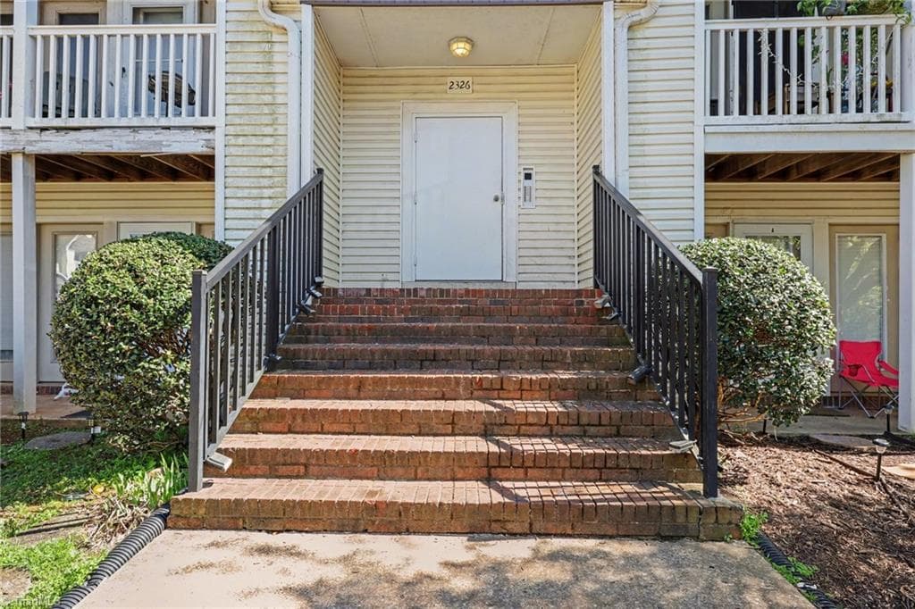Stick/Site Built at 2326 W Vandalia Road # B, Greensboro NC 27407, Greensboro, photo 45 of 50