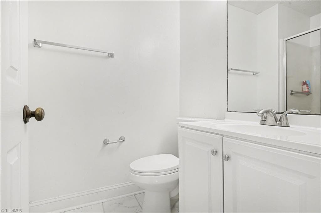 Stick/Site Built at 2326 W Vandalia Road # B, Greensboro NC 27407, Greensboro, photo 29 of 50