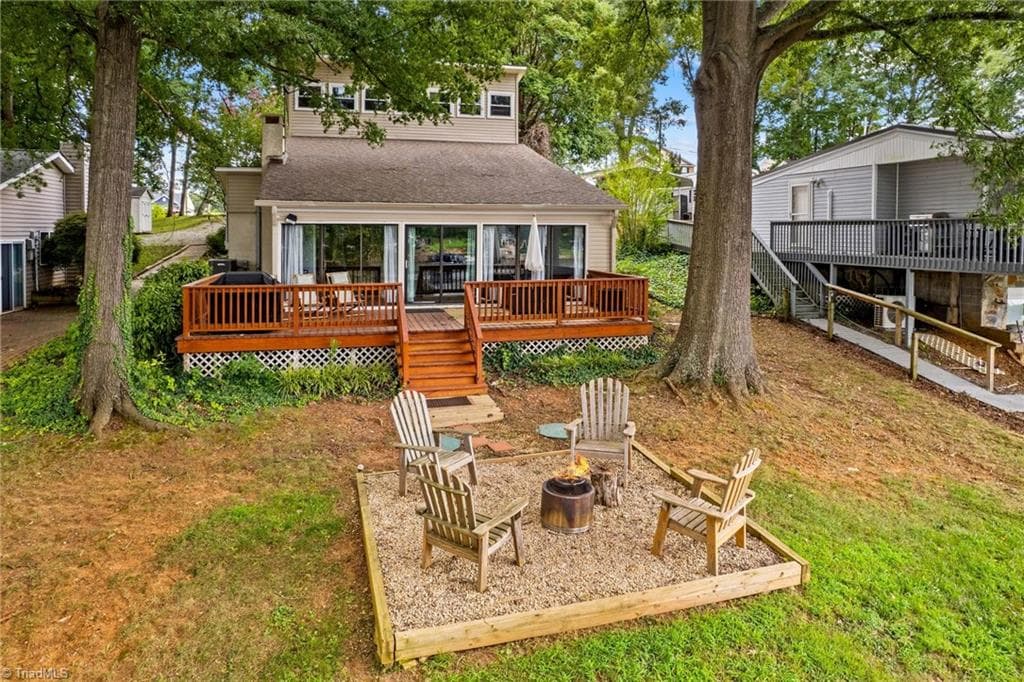 Stick/Site Built at 1331 Hickory Point Drive, Lexington NC 27292, photo 41 of 49