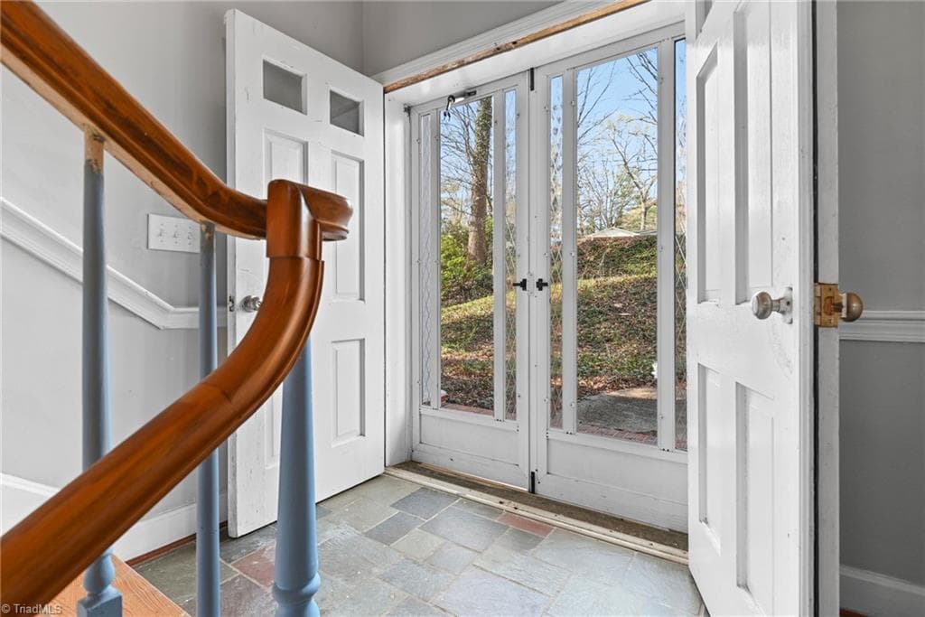 Stick/Site Built at 624 Brentwood Court, Winston-Salem NC 27104, Winston-Salem, photo 19 of 41
