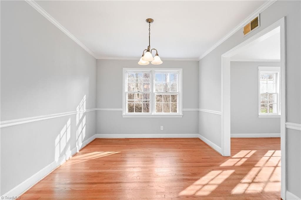 Stick/Site Built at 624 Brentwood Court, Winston-Salem NC 27104, Winston-Salem, photo 8 of 41