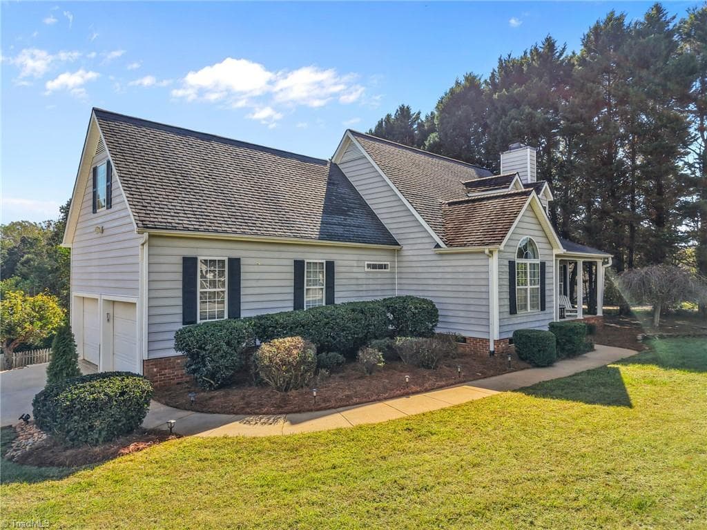 Stick/Site Built at 7710 Sorrel Run Court, Summerfield NC 27358, photo 34 of 50