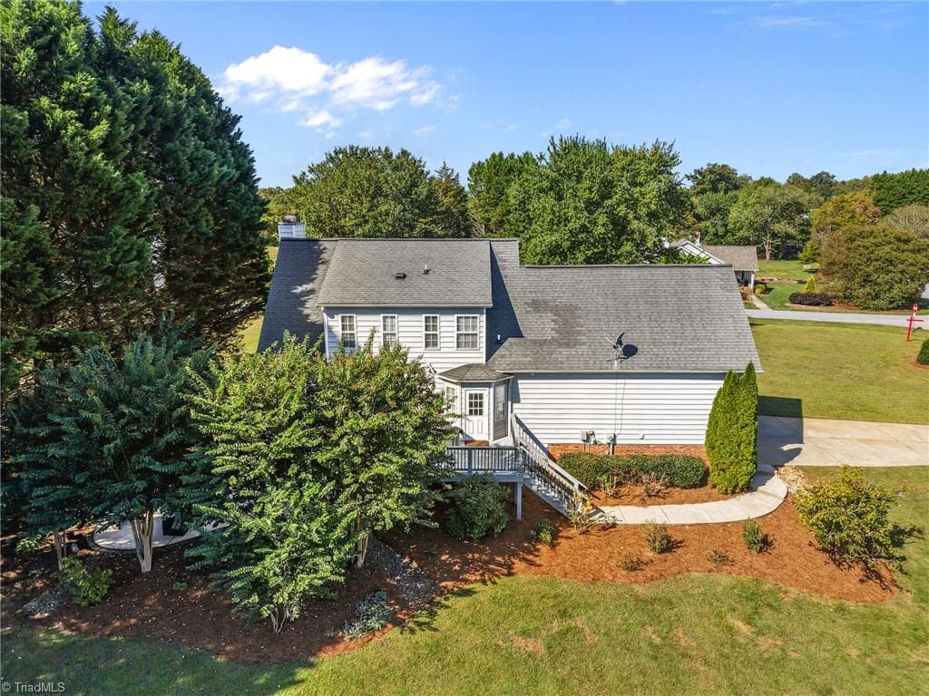 Stick/Site Built at 7710 Sorrel Run Court, Summerfield NC 27358, photo 39 of 50
