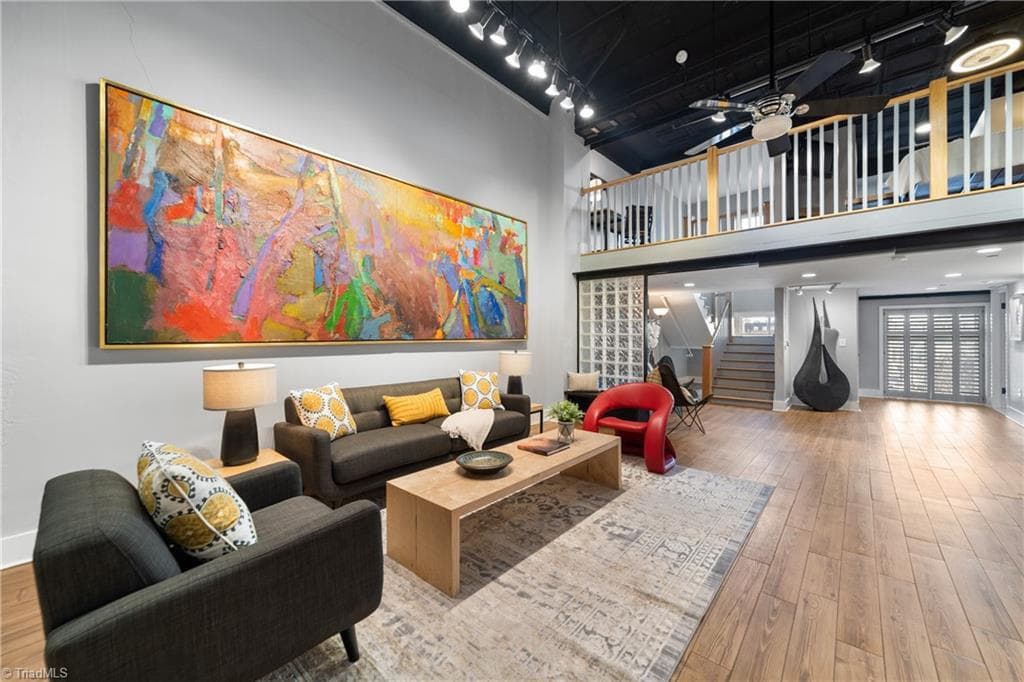 1 W 5th Street # 102, Winston-Salem NC 27101