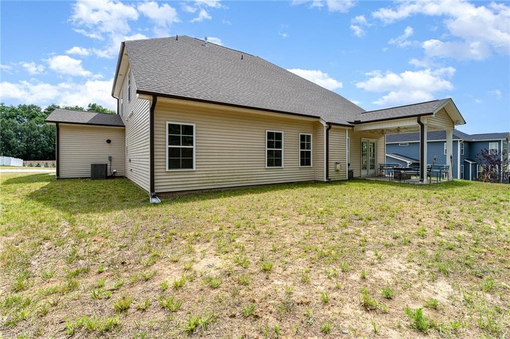 Stick/Site Built at 2431 Redwood Hill Run, Kernersville NC 27284, photo 32 of 33
