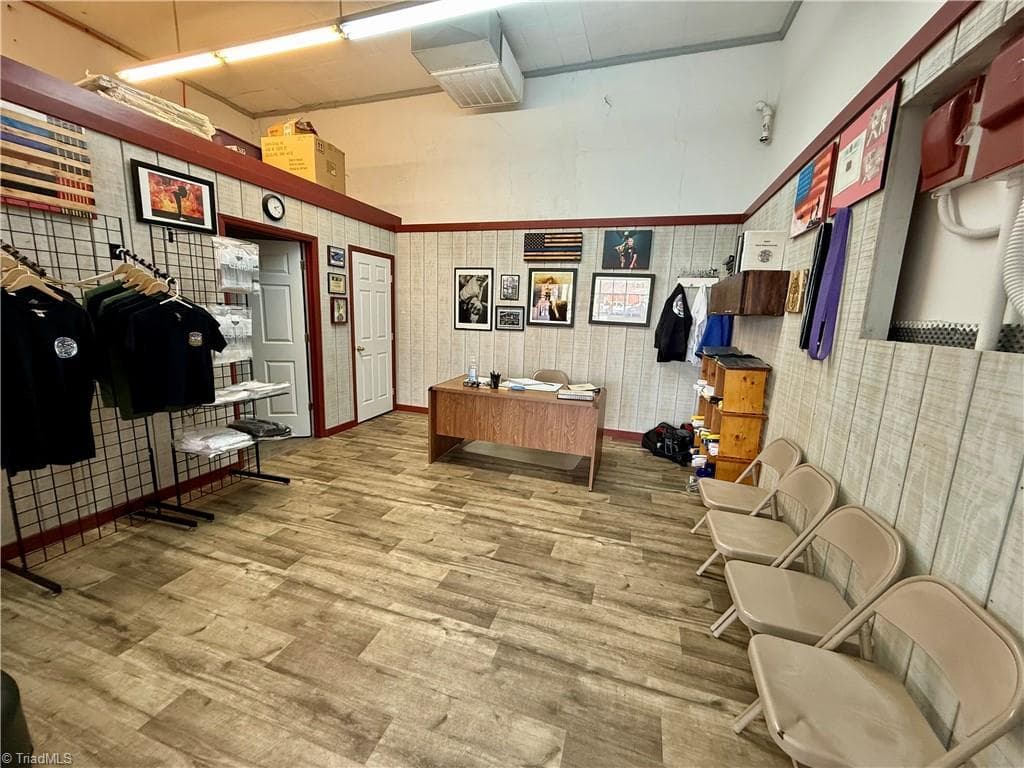 Remarks at 106 E Murphy Street, Madison NC 27025, photo 7 of 25