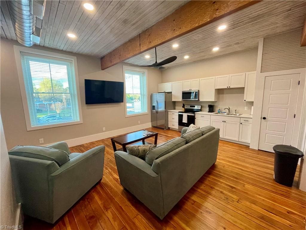 Remarks at 106 E Murphy Street, Madison NC 27025, photo 14 of 25