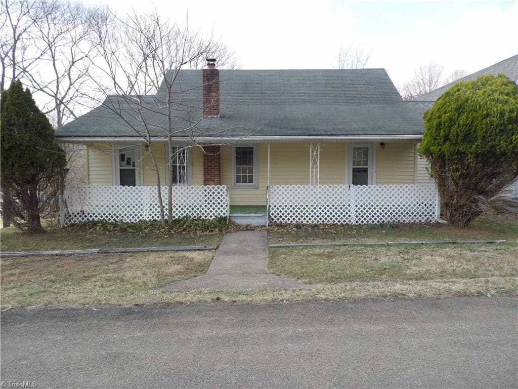 Stick/Site Built at 232 Riverview Drive, Sparta NC 28675, photo 3 of 46