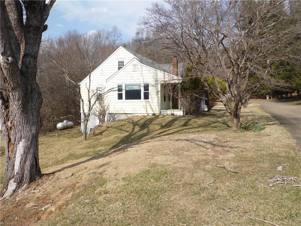 Stick/Site Built at 232 Riverview Drive, Sparta NC 28675, photo 40 of 46