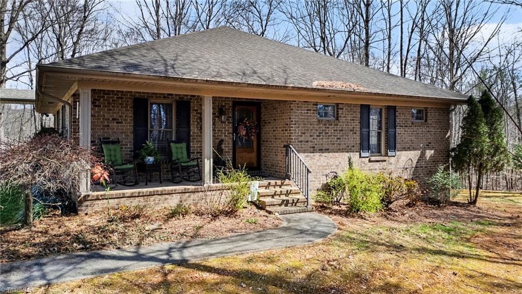 152 Prospectors Way, Lexington NC 27292