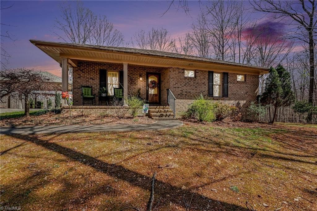 Stick/Site Built at 152 Prospectors Way, Lexington NC 27292, photo 30 of 36