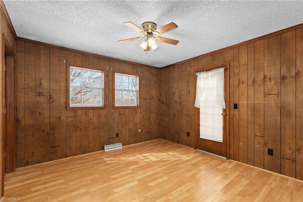 Stick/Site Built at 435 Seven Island Road, Danbury NC 27016, photo 19 of 44