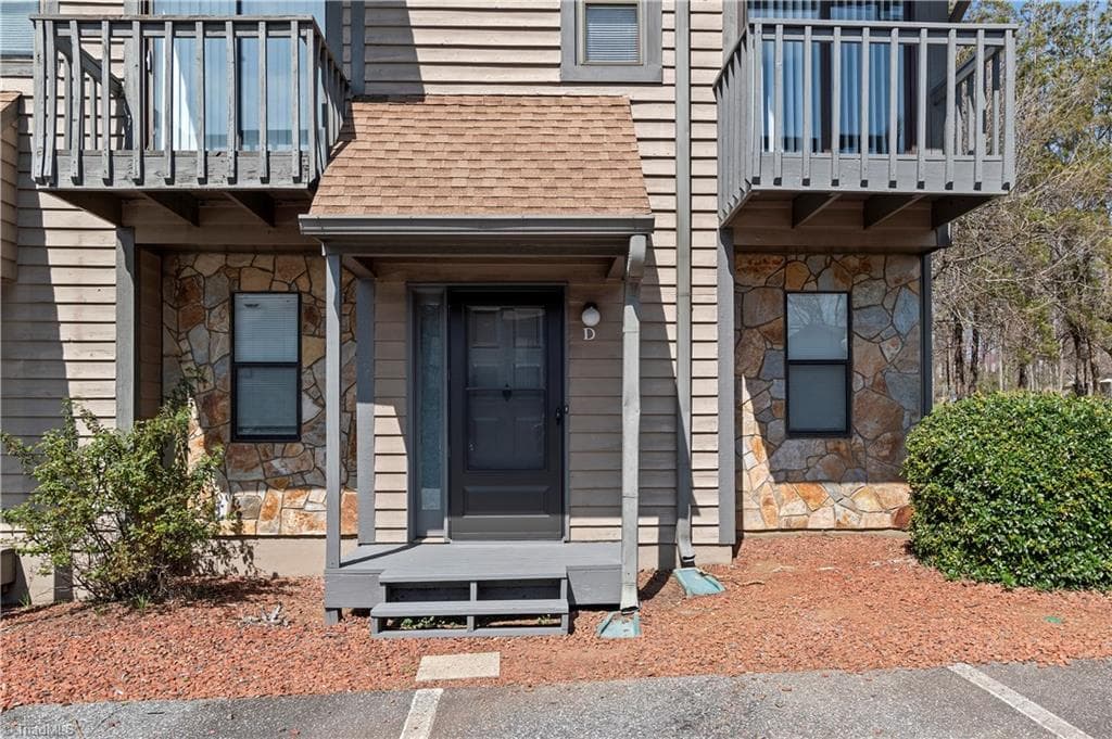 380 Vista Circle # D, Winston-Salem NC 27106