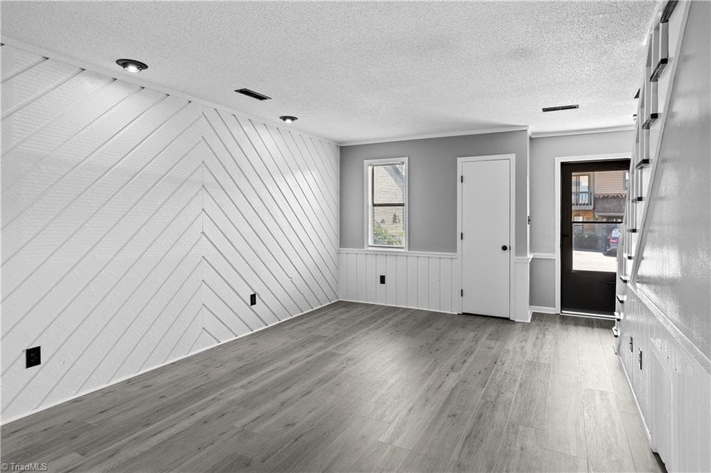 Stick/Site Built at 380 Vista Circle # D, Winston-Salem NC 27106, Winston-Salem, photo 9 of 26