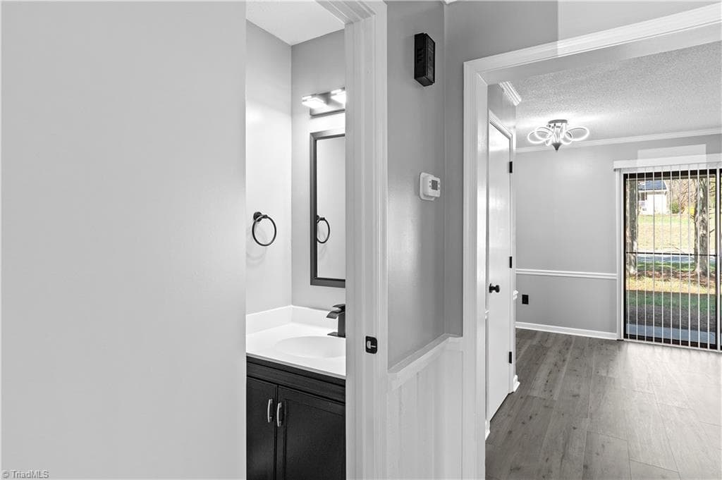 Stick/Site Built at 380 Vista Circle # D, Winston-Salem NC 27106, Winston-Salem, photo 10 of 26