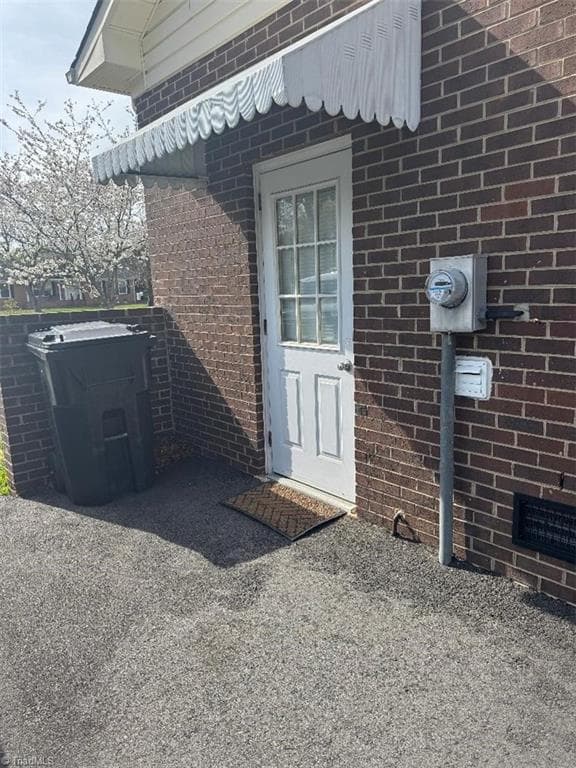 Stick/Site Built at 3104 Woodview Drive, High Point NC 27265, photo 22 of 23
