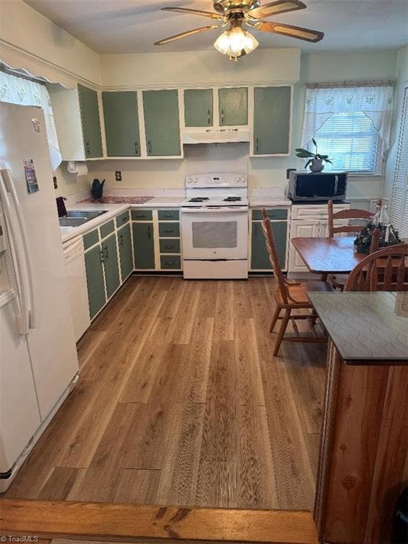 Stick/Site Built at 3104 Woodview Drive, High Point NC 27265, photo 5 of 23