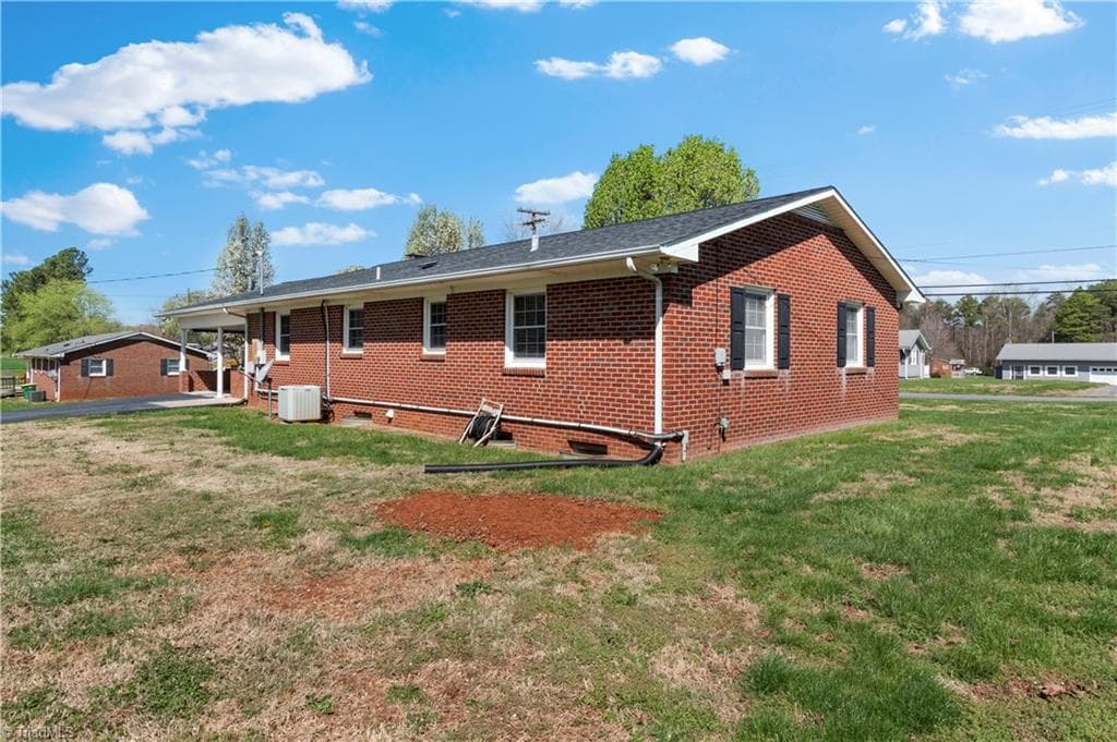 Stick/Site Built at 612 Main Street, Boonville NC 27011, photo 27 of 28