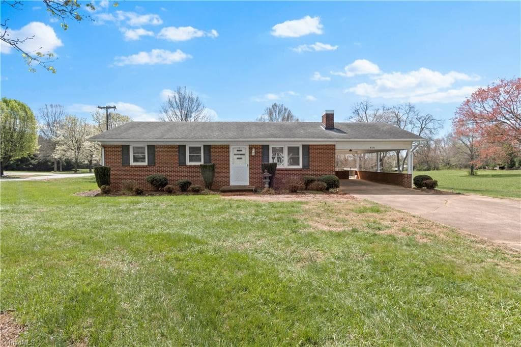 610 Nc Highway 67, Boonville NC 27011