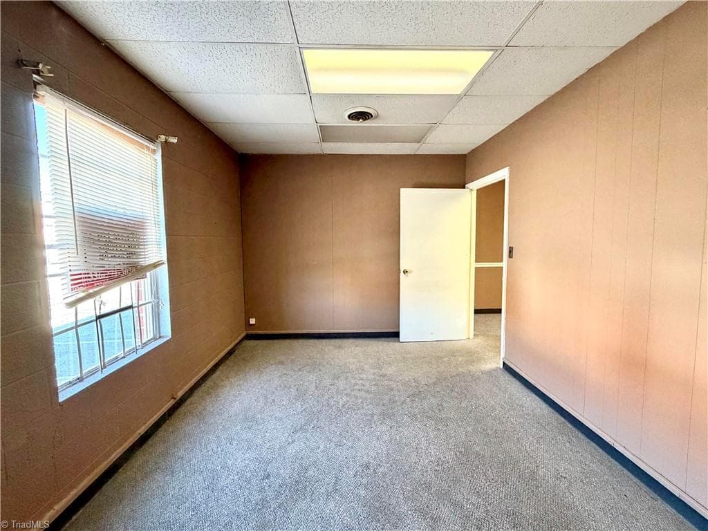 Remarks at 1012 N Raleigh Street, Greensboro NC 27405, Greensboro, photo 6 of 12