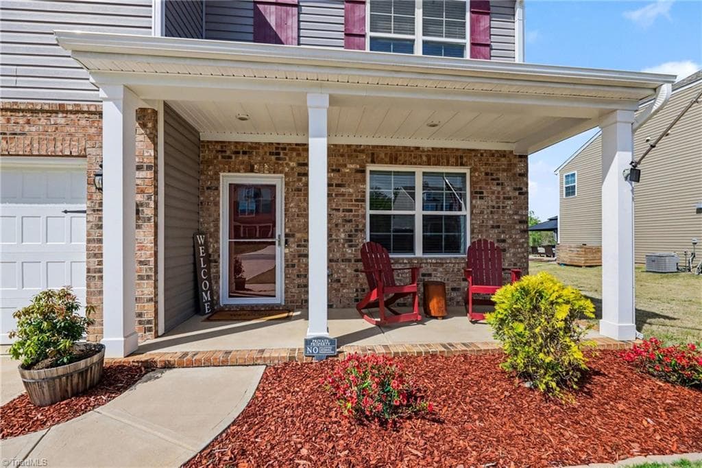 Stick/Site Built at 3724 Millennium Drive, Greensboro NC 27455, photo 3 of 39