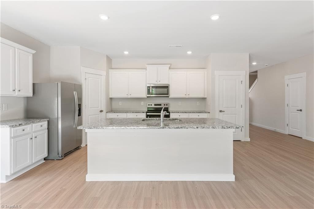Stick/Site Built at 3410 Robindale Drive, Winston-Salem NC 27107, Winston-Salem, photo 9 of 23