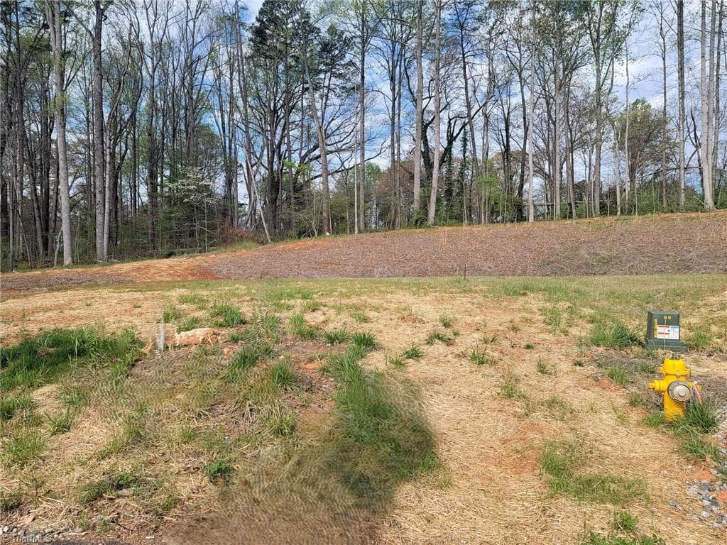 Stick/Site Built at 3416 Robindale Drive, Winston-Salem NC 27107, Winston-Salem, photo 3 of 23