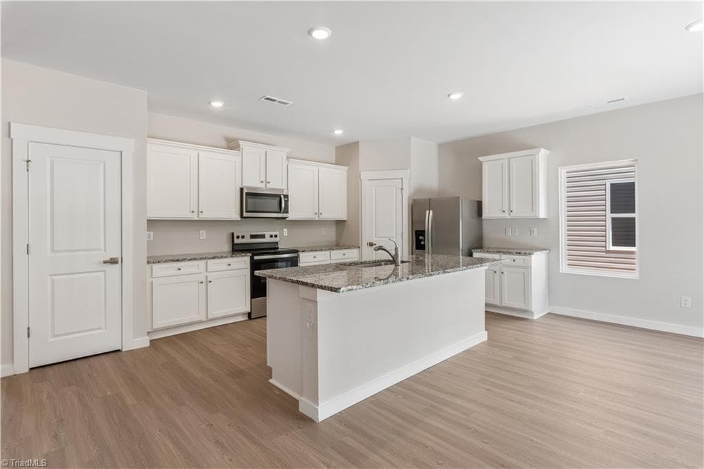 Stick/Site Built at 3416 Robindale Drive, Winston-Salem NC 27107, Winston-Salem, photo 8 of 23