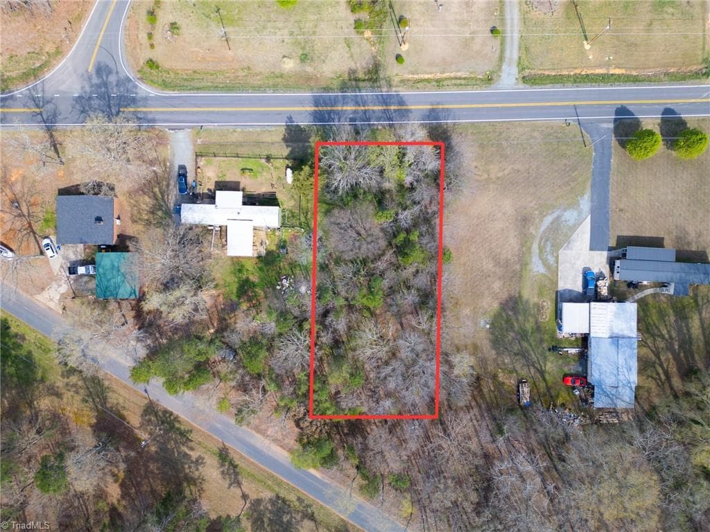 187 Eastside Drive, Denton NC 27239