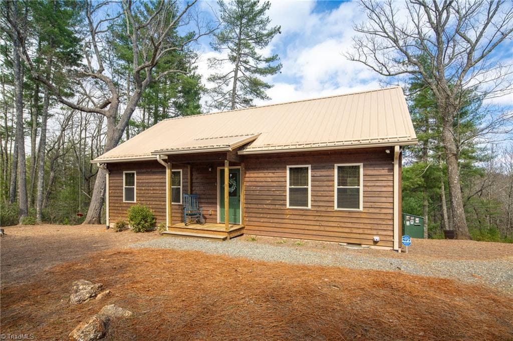 Stick/Site Built at 128 Deer Antler Drive, Purlear NC 28665, Purlear, photo 34 of 50