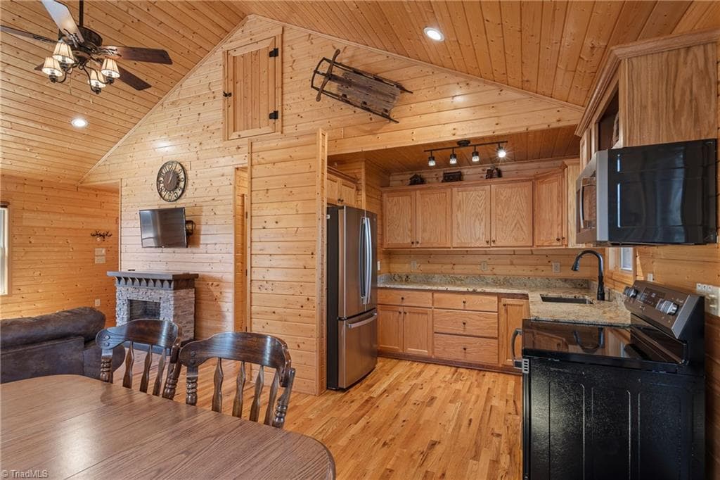Stick/Site Built at 128 Deer Antler Drive, Purlear NC 28665, Purlear, photo 10 of 50