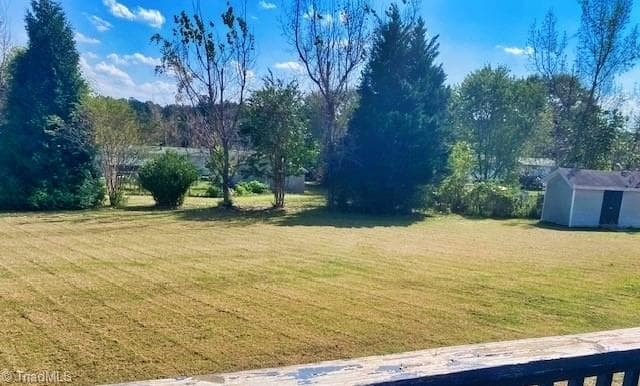Manufactured Home at 152 Crystal Lake Drive, Timberlake NC 27583, Timberlake, photo 3 of 15