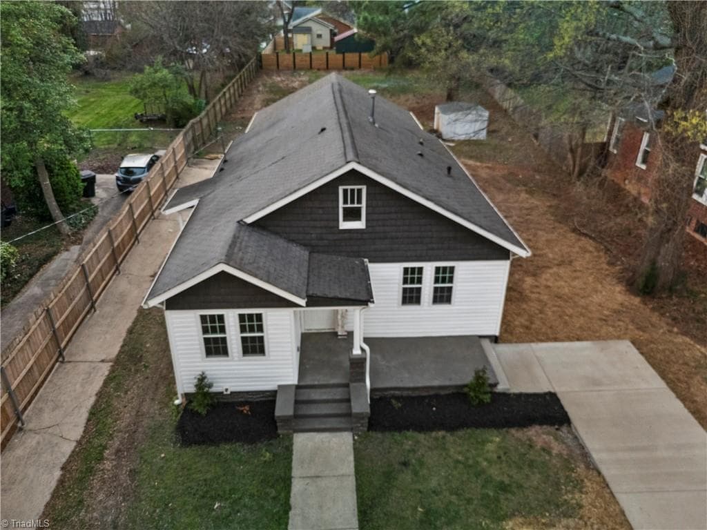 Stick/Site Built at 615 Atwater Street, Burlington NC 27215, Burlington, photo 4 of 29
