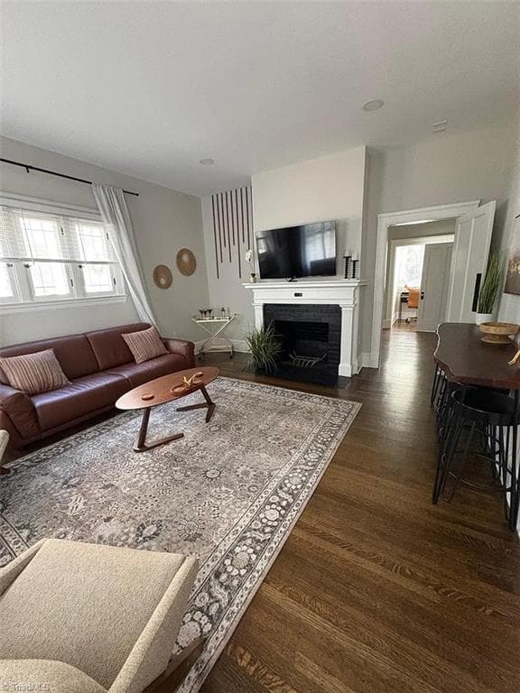 Quadruplex at 632 N Elm Street, Greensboro NC 27401, photo 9 of 46