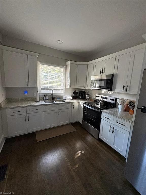 Quadruplex at 632 N Elm Street, Greensboro NC 27401, photo 18 of 46