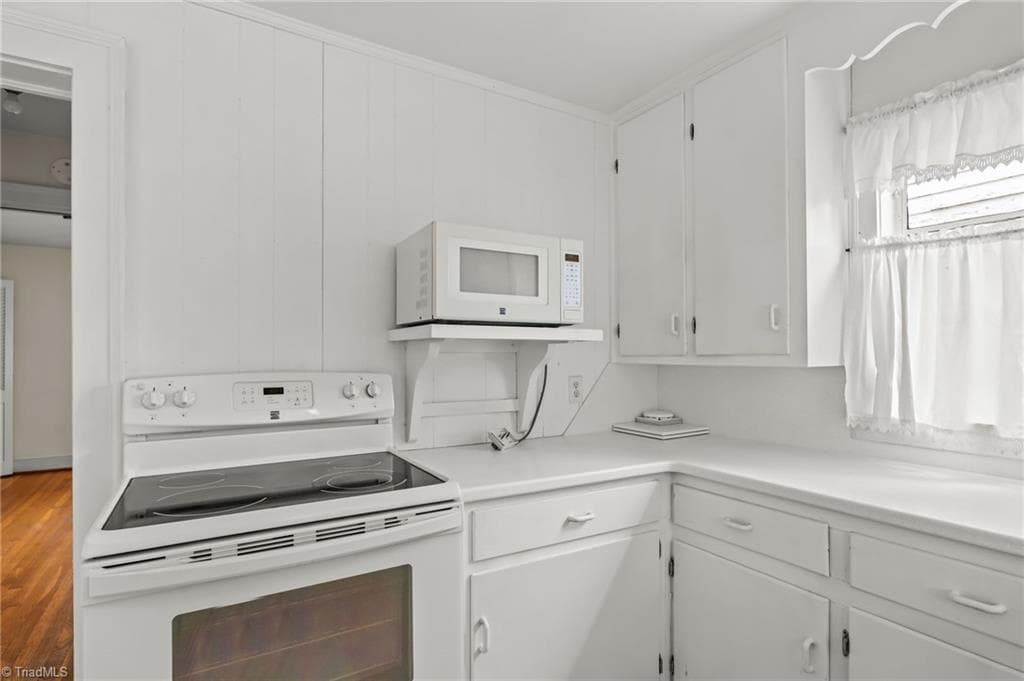 Stick/Site Built at 619 W Lexington Avenue, High Point NC 27262, photo 18 of 50