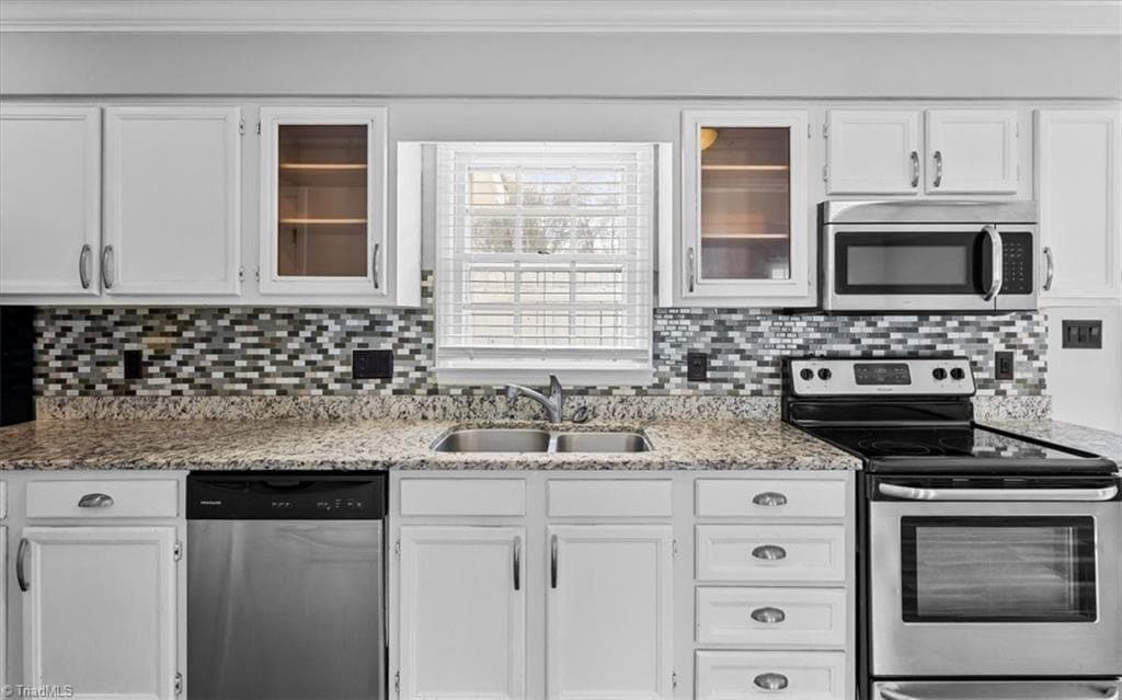 Stick/Site Built at 332 Brookside Court, Kernersville NC 27284, photo 13 of 34