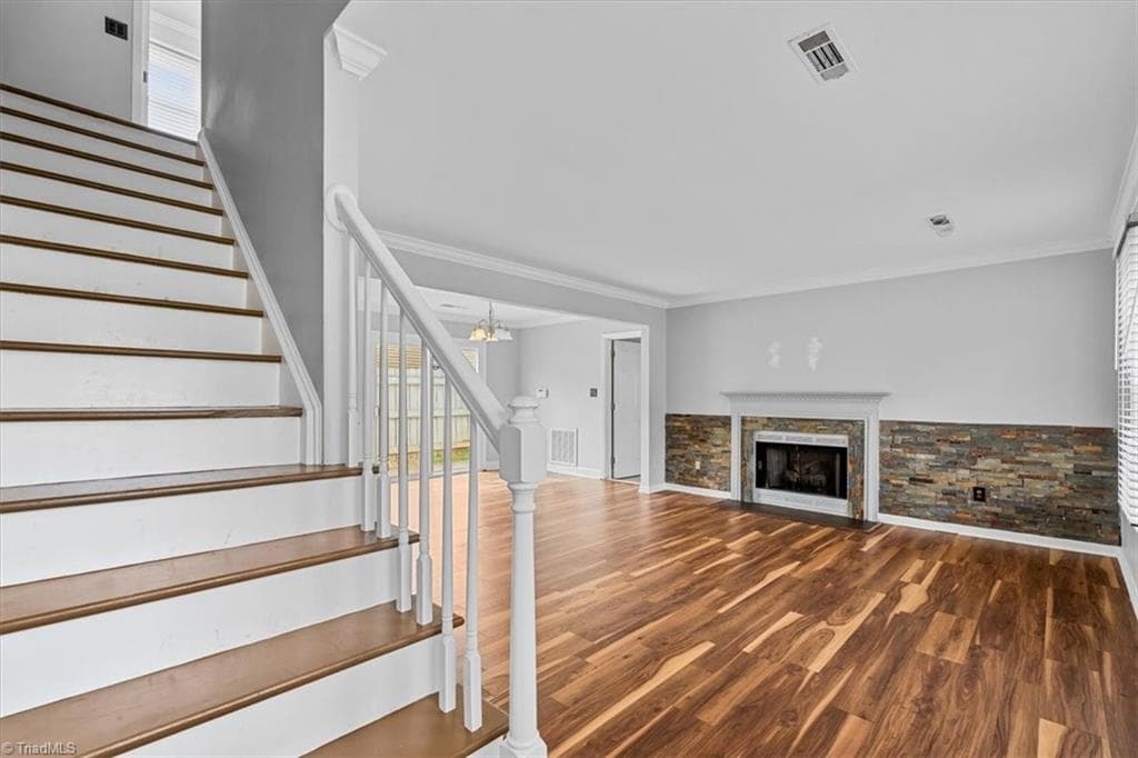 Stick/Site Built at 332 Brookside Court, Kernersville NC 27284, photo 4 of 34