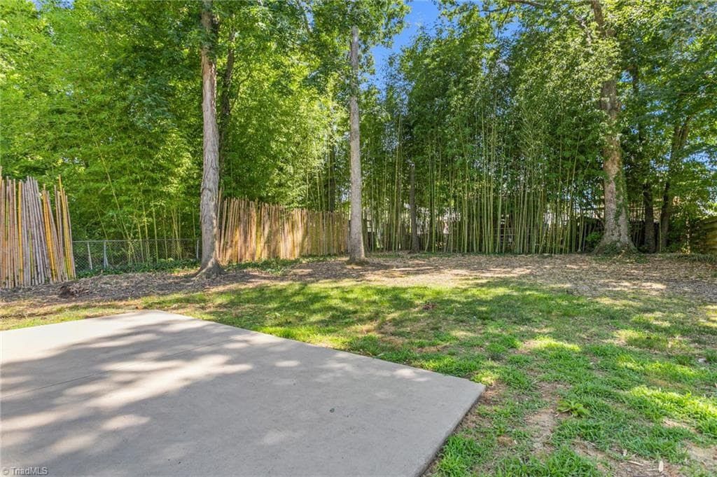 Stick/Site Built at 629 Rockspring Road, High Point NC 27262, photo 26 of 30