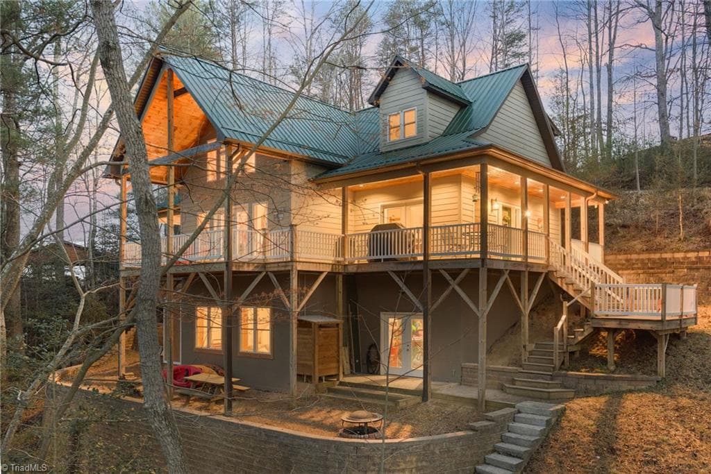 Stick/Site Built at 490 Blue Heron Lane, Wilkesboro NC 28697, Wilkesboro, photo 5 of 100