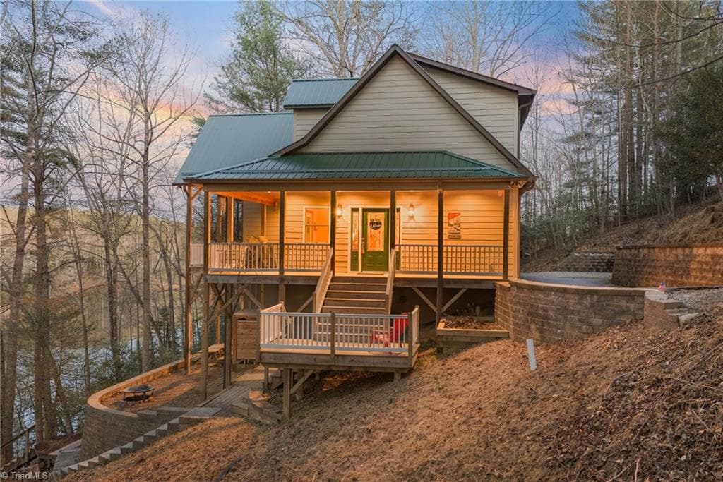 Stick/Site Built at 490 Blue Heron Lane, Wilkesboro NC 28697, Wilkesboro, photo 95 of 100