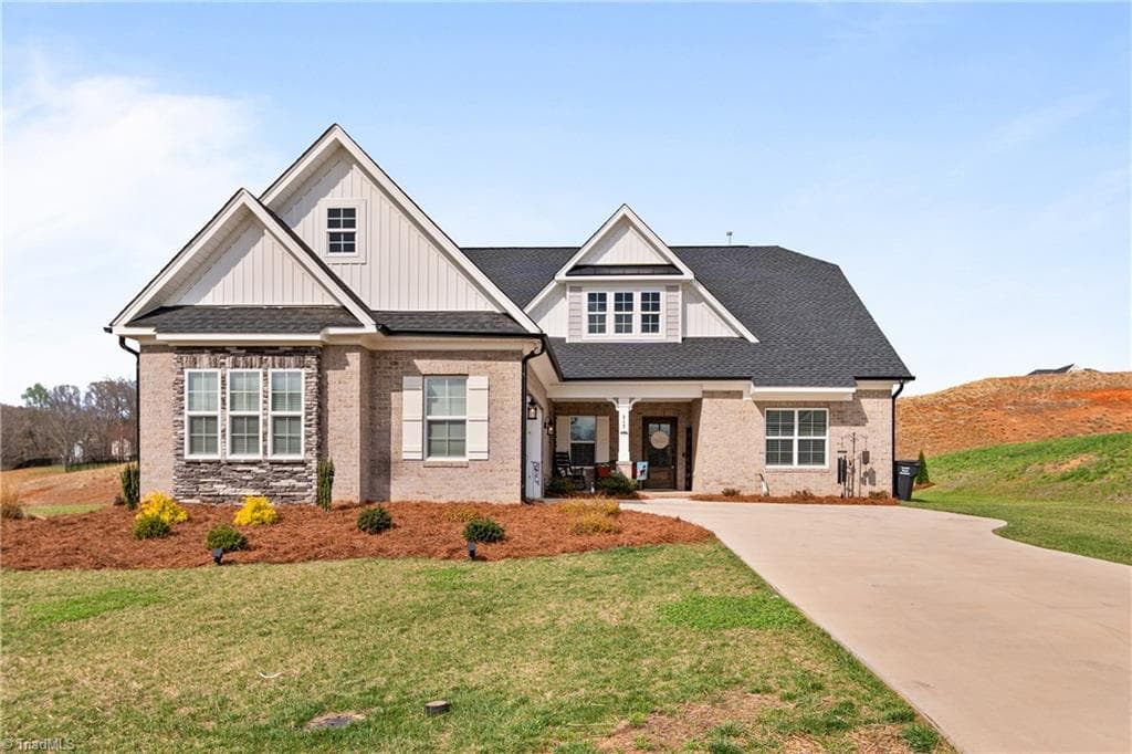 Stick/Site Built at 317 Grandworth Way, King NC 27021, photo 2 of 27