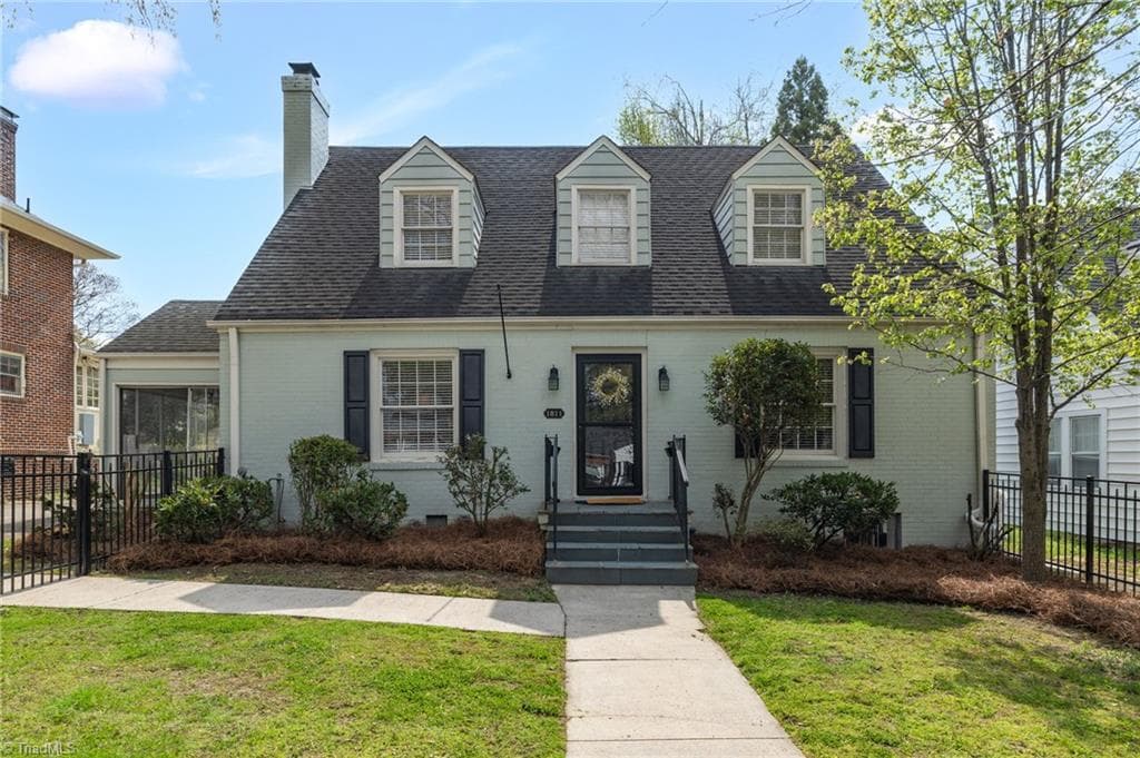 Stick/Site Built at 1811 W Friendly Avenue, Greensboro NC 27403, photo 40 of 40