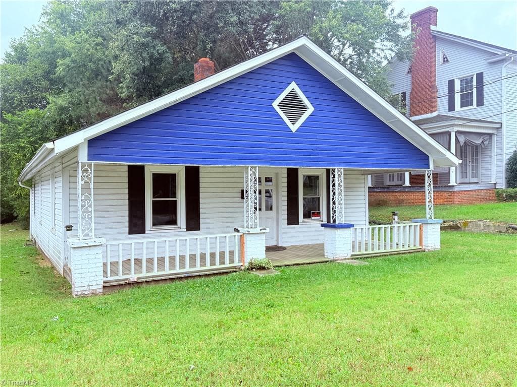 213 W Decatur Street, Madison NC 27025