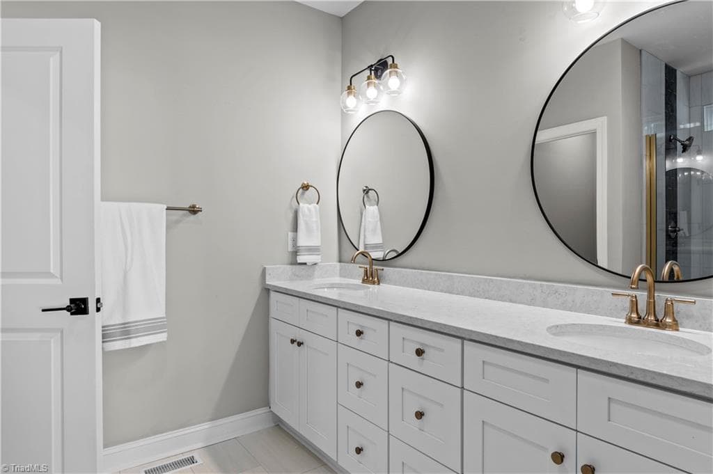 Stick/Site Built at 4642 Pebble Lake Drive, Pfafftown NC 27040, photo 19 of 46