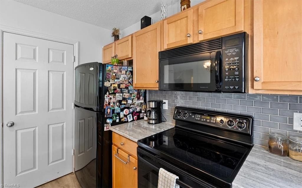 Stick/Site Built at 4318 Carlys Way, Greensboro NC 27410, photo 12 of 25
