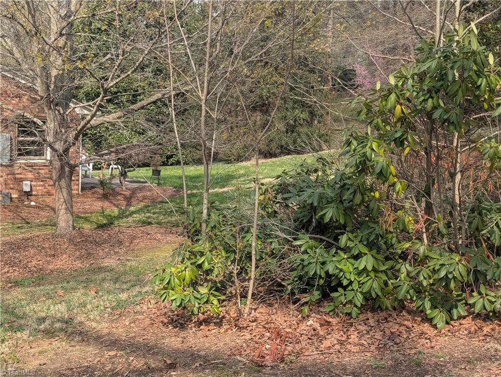 Stick/Site Built at 4661 Kinnamon Road, Winston-Salem NC 27103, Winston-Salem, photo 6 of 37